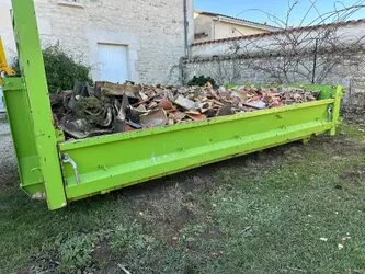 Loc Benne 16 - Location de benne & Débarras Charente (16)